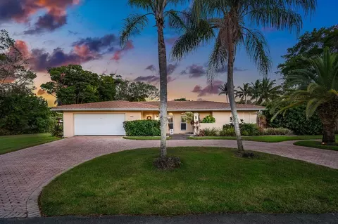 9605 NW 36th Ct, Coral Springs, FL 33065