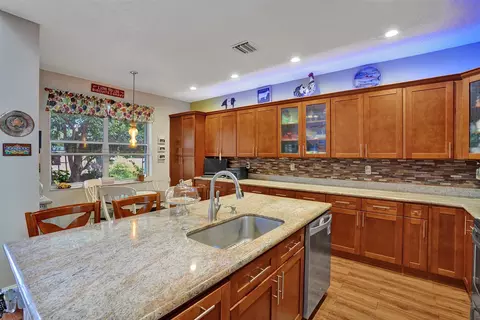 3380 Greenview Ter, Margate, FL 33063 photo 7
