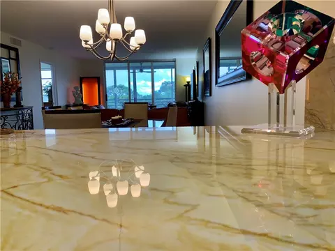 3503 Oaks Way #505, Pompano Beach, FL 33069