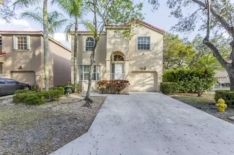 603 NW 88th Dr, Coral Springs, FL 33071