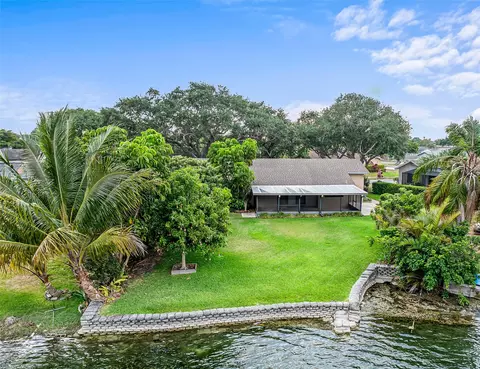 2636 NW 108th Ter, Sunrise, FL 33322