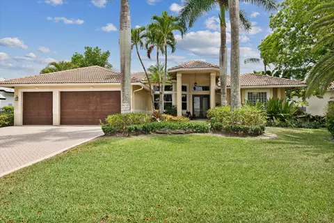 5046 Kensington Cir, Coral Springs, FL 33076