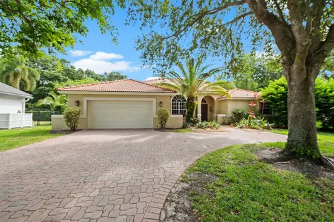 9715 Ridge Trce, Davie, FL 33328