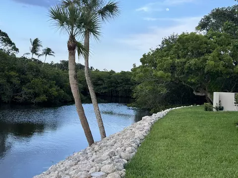 1600 NE Dixie Hwy #1-205, Jensen Beach, FL 34957