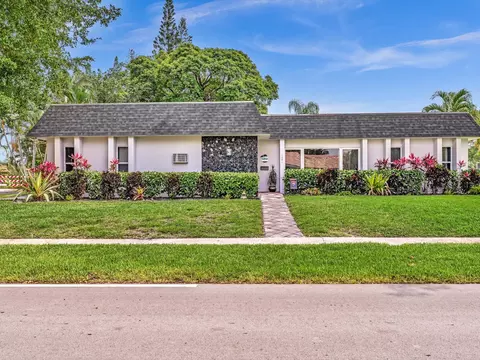 7481 SW 9th St, Plantation, FL 33317