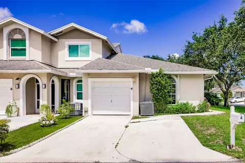 4 Erwood Pl, Boynton Beach, FL 33426