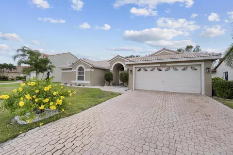 9275 Lake Serena Dr, Boca Raton, FL 33496