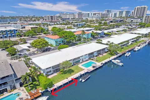 2820 NE 30th St #6, Fort Lauderdale, FL 33306