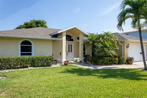 349 SW Majestic Ter, Port Saint Lucie, FL 34984