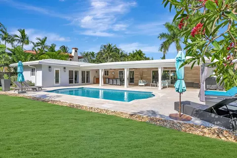 1711 Coral Ridge Dr, Fort Lauderdale, FL 33305