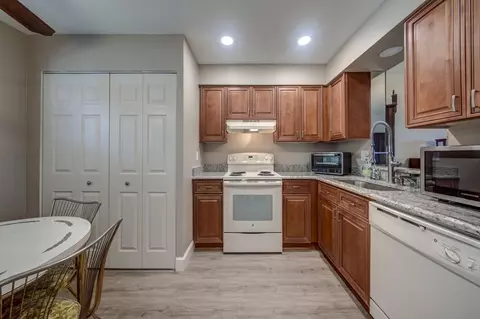 370 NW 76th Ave #202, Margate, FL 33063 photo 3