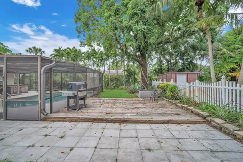 1764 NW 88th Way, Coral Springs, FL 33071
