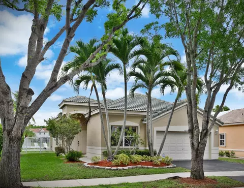 4106 Sabal Ridge Cir, Weston, FL 33331