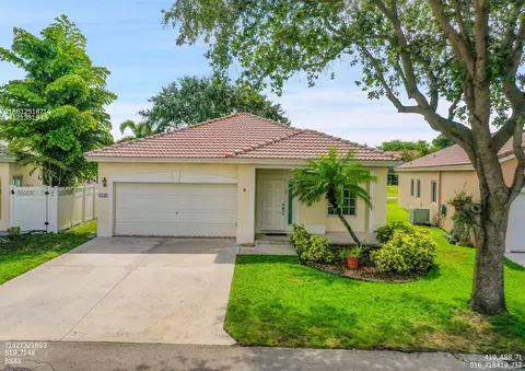 1334 SW 44th Ter, Deerfield Beach, FL 33442