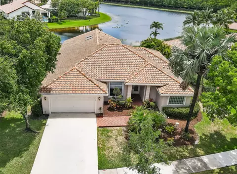 784 Heron Rd, Weston, FL 33326