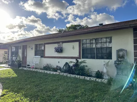 2921 NW 9th St, Pompano Beach, FL 33069