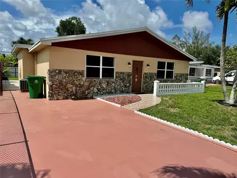6131 SW 41st St, Miramar, FL 33023