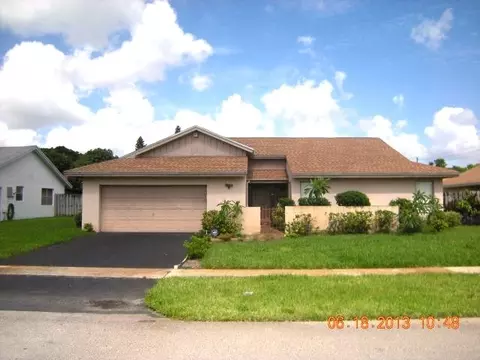 4941 NW 83rd Ter, Lauderhill, FL 33351