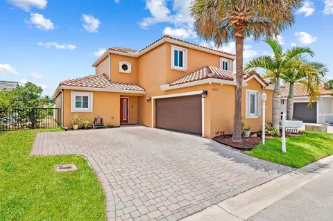 22271 Festival Way, Boca Raton, FL 33428