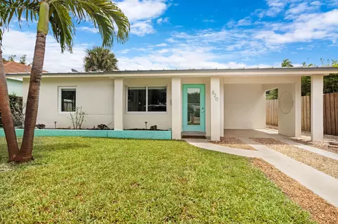820 NE 17th St, Fort Lauderdale, FL 33305