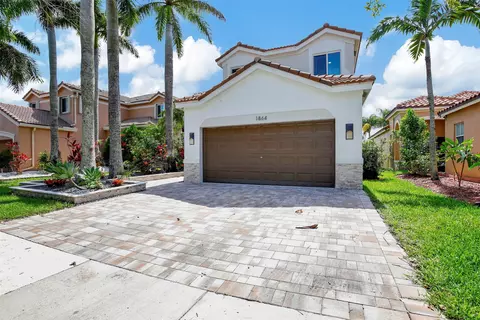 1864 Aspen Ln, Weston, FL 33327