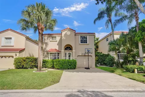 568 NW 87th Ter, Coral Springs, FL 33071