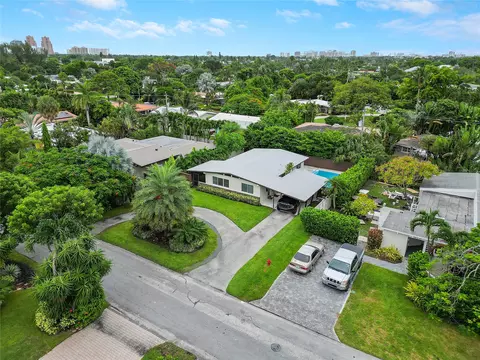 2012 NE 29th Ct, Fort Lauderdale, FL 33306