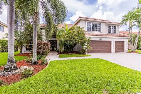 1201 NW 193rd Ave, Pembroke Pines, FL 33029
