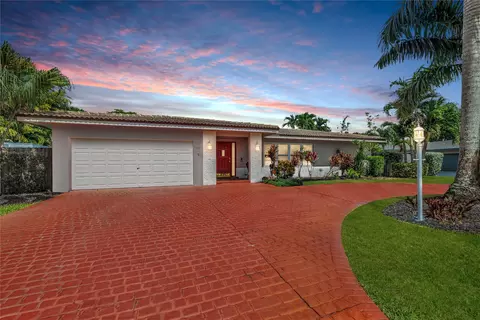760 NW 74th Ter, Plantation, FL 33317
