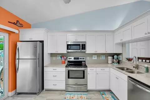 6 Snapper Ave, Key Largo, FL 33037 photo 8