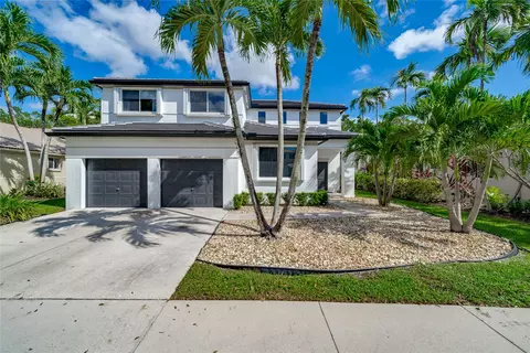 1367 Camellia Cir, Weston, FL 33326