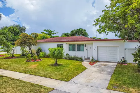 2001 SW 67th Ln, Miramar, FL 33023