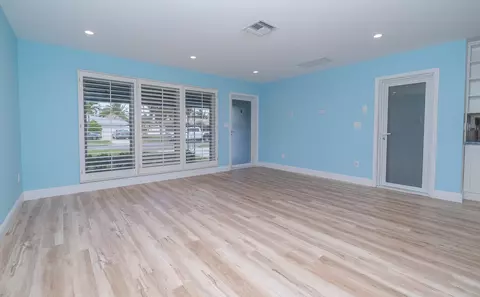 258 SE 3rd Ter, Pompano Beach, FL 33060 photo 3