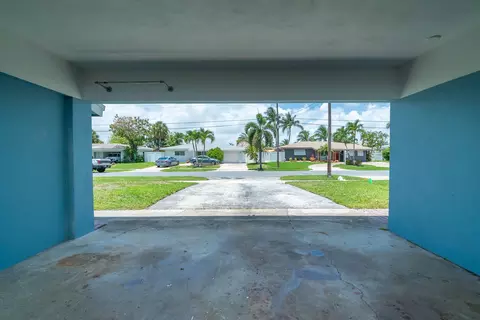 258 SE 3rd Ter, Pompano Beach, FL 33060 photo 32
