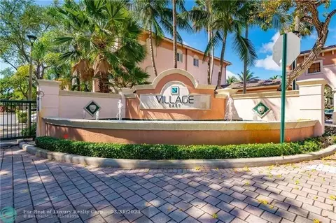 2009 SE 10th Ave #301, Fort Lauderdale, FL 33316