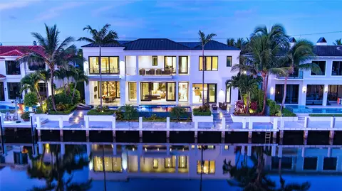 2931 NE 36th St, Lighthouse Point, FL 33064