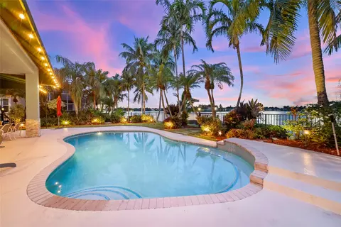544 NW 120th Dr, Coral Springs, FL 33071