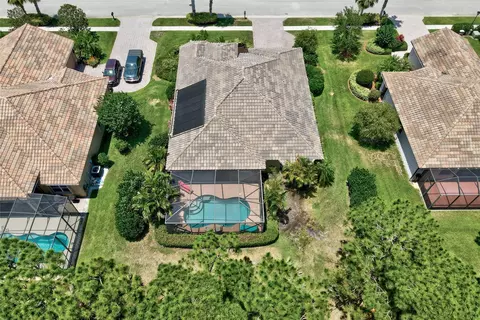 5985 Venetto Way, Vero Beach, FL 32967