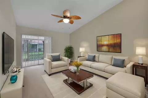 7524 Pinewalk Dr #173, Margate, FL 33063