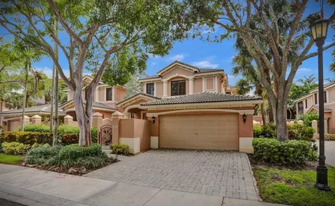 2678 Center Court Dr #2678, Weston, FL 33332