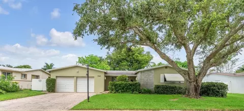 5140 SW 88th Ter, Cooper City, FL 33328