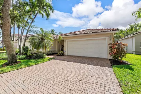 4962 SW 32nd Way, Fort Lauderdale, FL 33312