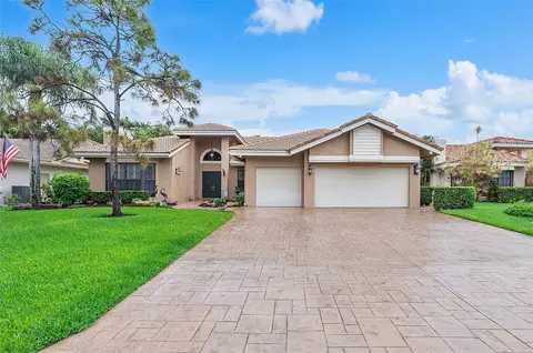 6021 NW 60th Ct, Parkland, FL 33067