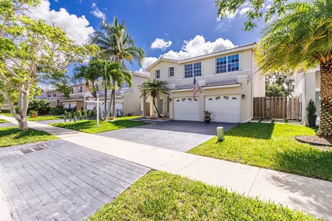 5938 SW 112th Dr, Cooper City, FL 33330
