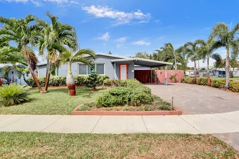 921 NE 58th St, Oakland Park, FL 33334