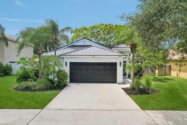 4035 Sabal Lakes Rd, Delray Beach, FL 33445