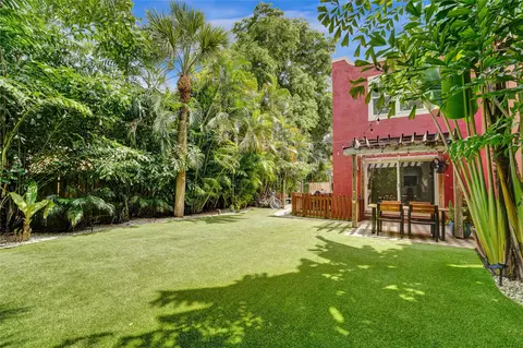 737 NW 1st Ave, Fort Lauderdale, FL 33311