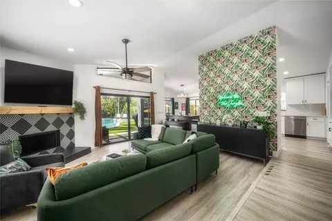 3801 NE 15th Ave, Oakland Park, FL 33334