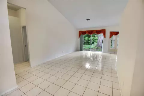 3572 Sanctuary Dr, Coral Springs, FL 33065 photo 18