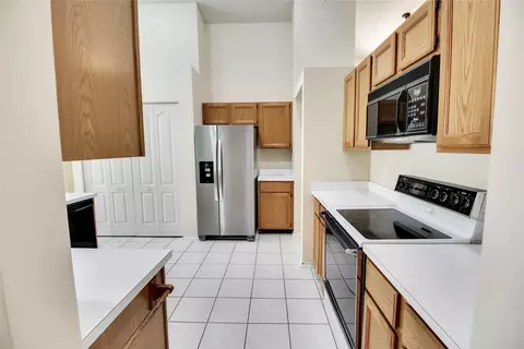 3572 Sanctuary Dr, Coral Springs, FL 33065 photo 10